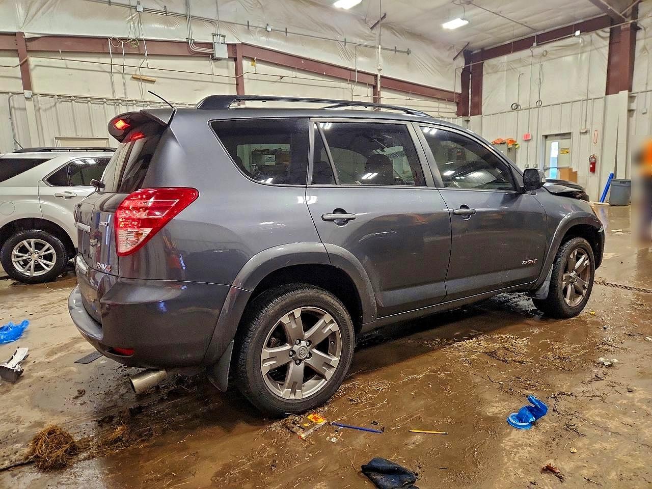 2011 TOYOTA RAV4 SPORT photo 3