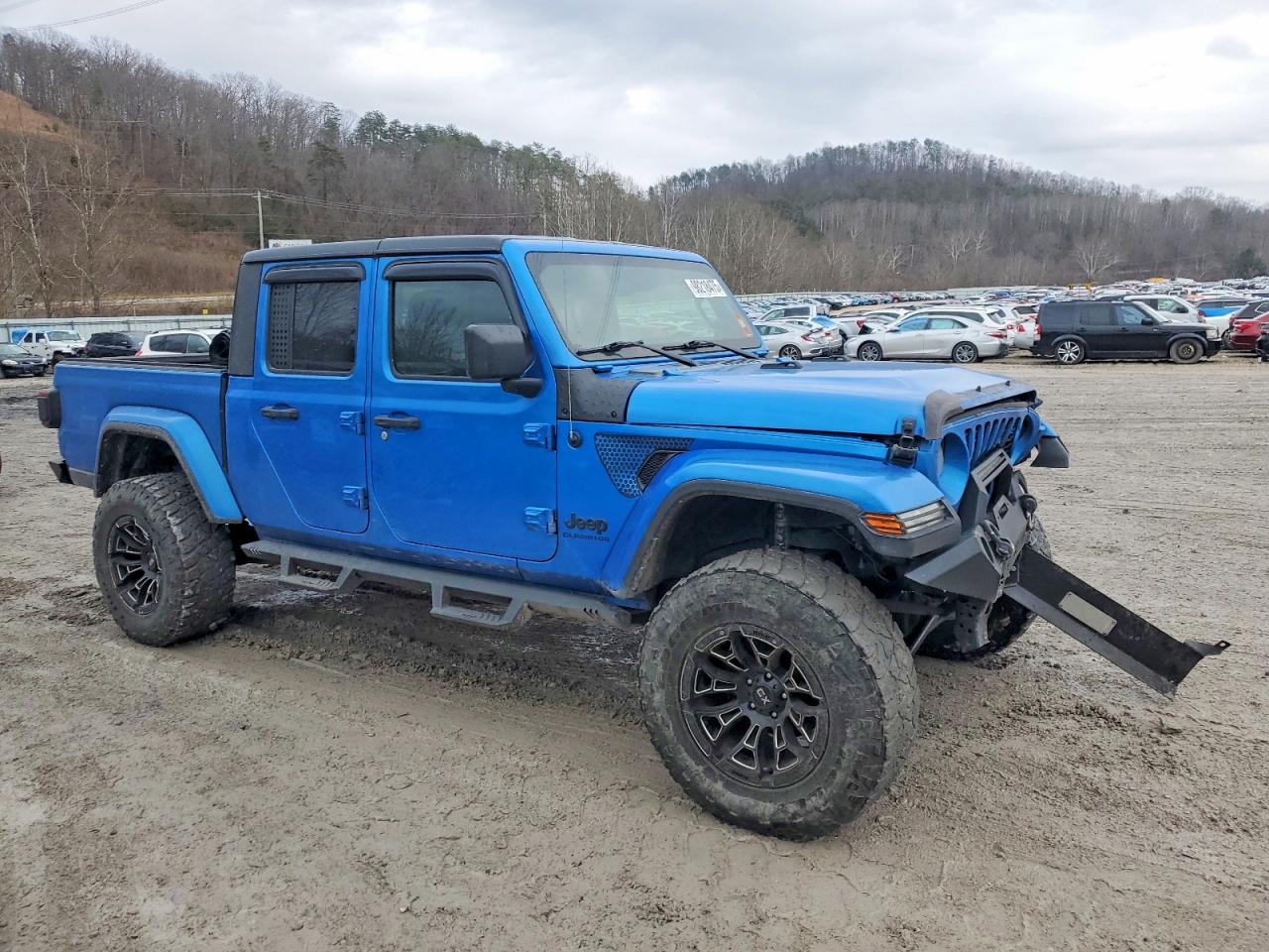 2021 JEEP GLADIATOR SPORT photo 4