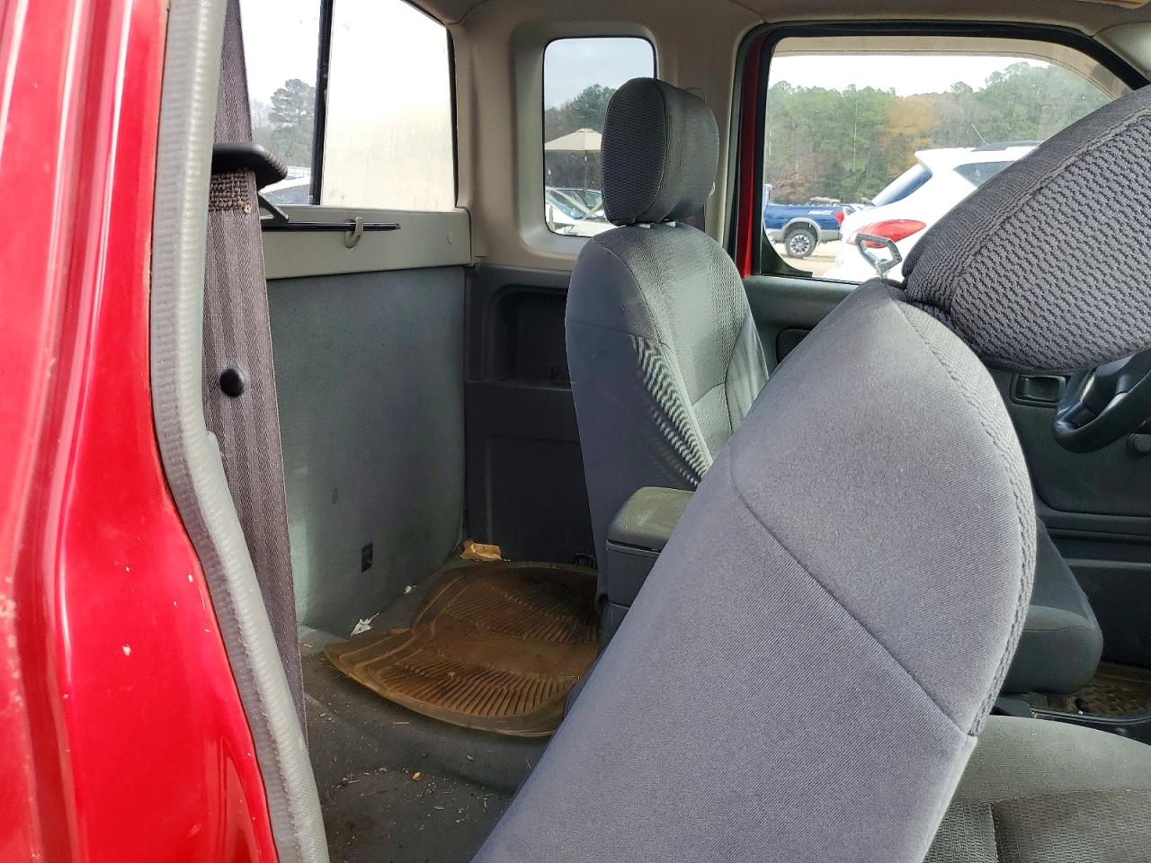 2003 NISSAN FRONTIER KING CAB XE photo 10