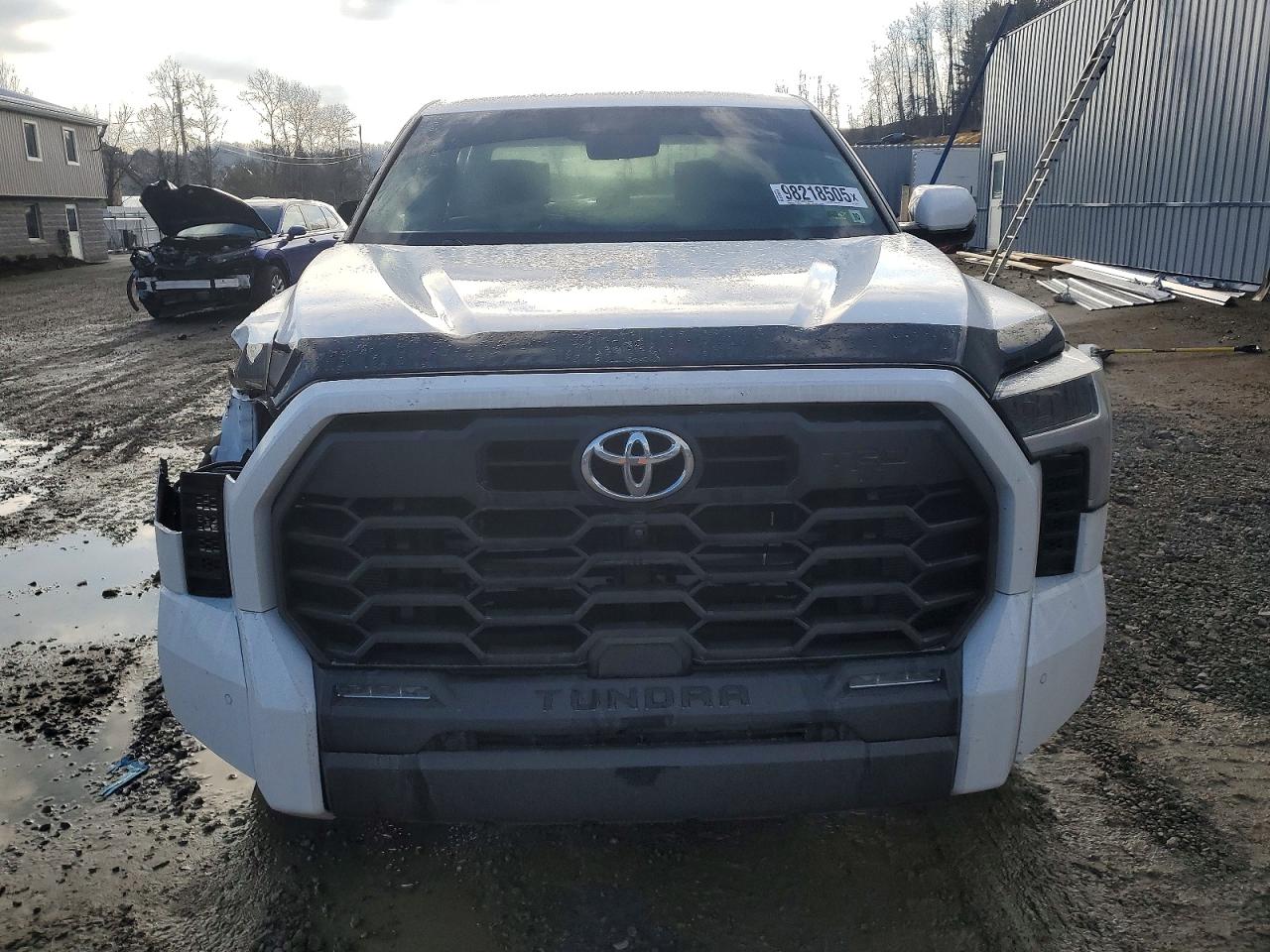 2024 TOYOTA TUNDRA CREWMAX SR photo 5