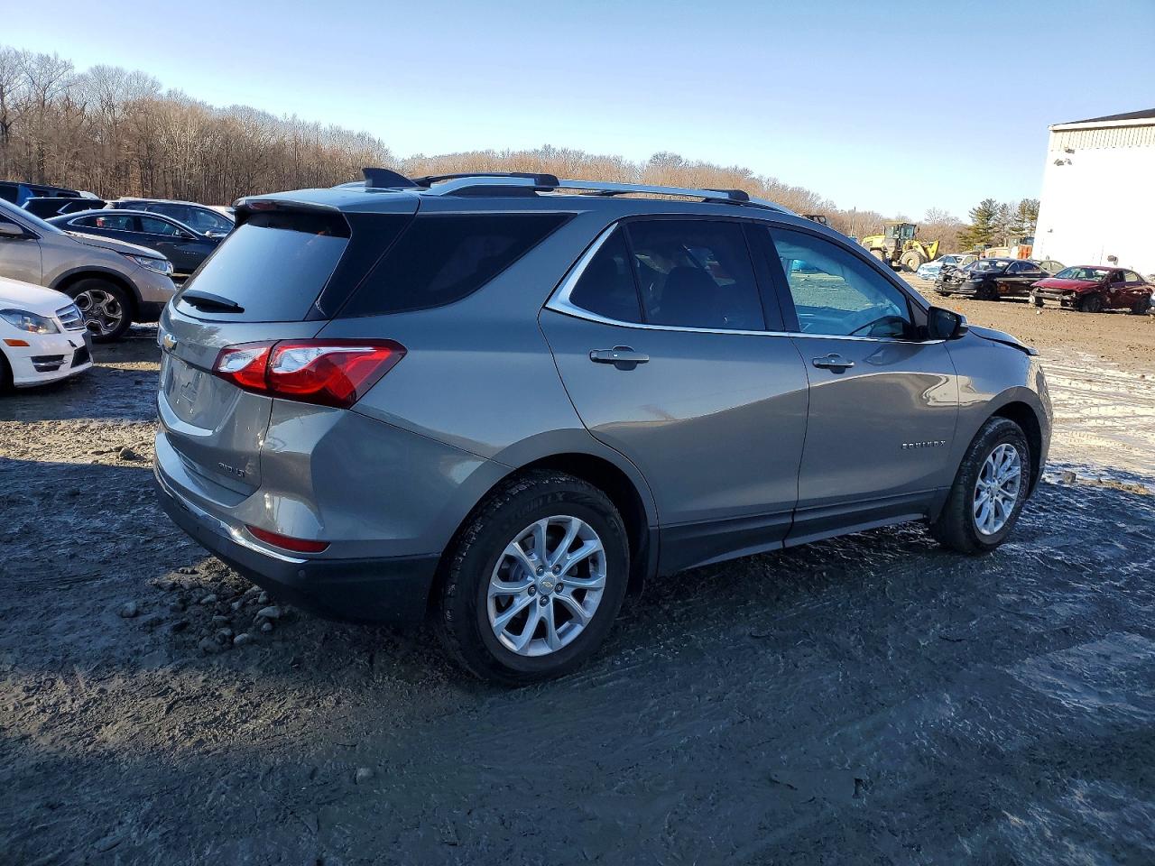2018 CHEVROLET EQUINOX LT photo 3
