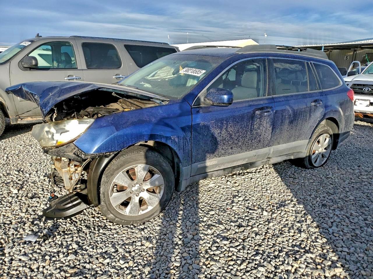 2011 SUBARU OUTBACK