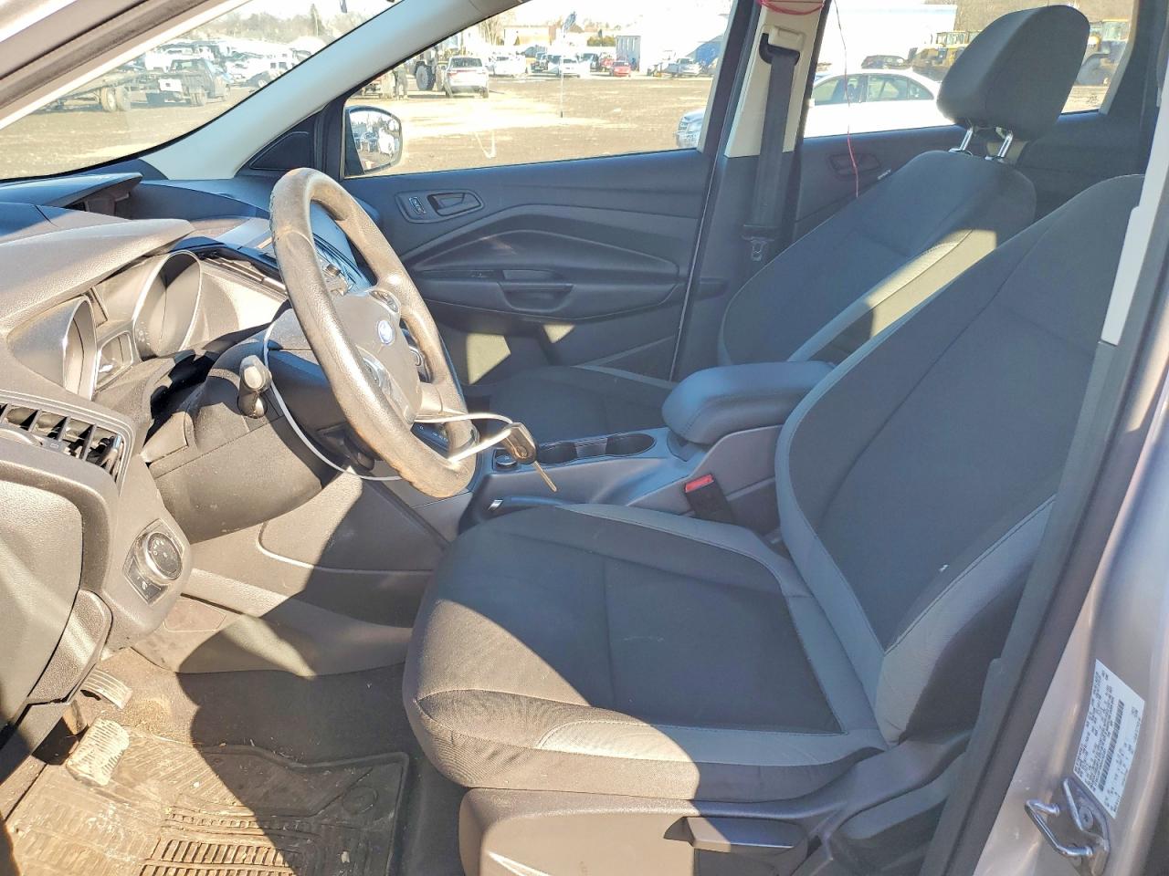 2016 FORD ESCAPE S photo 7