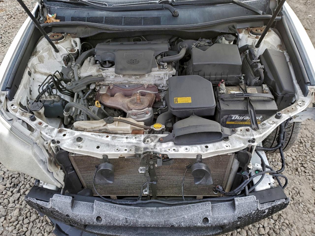 2013 TOYOTA CAMRY L photo 11