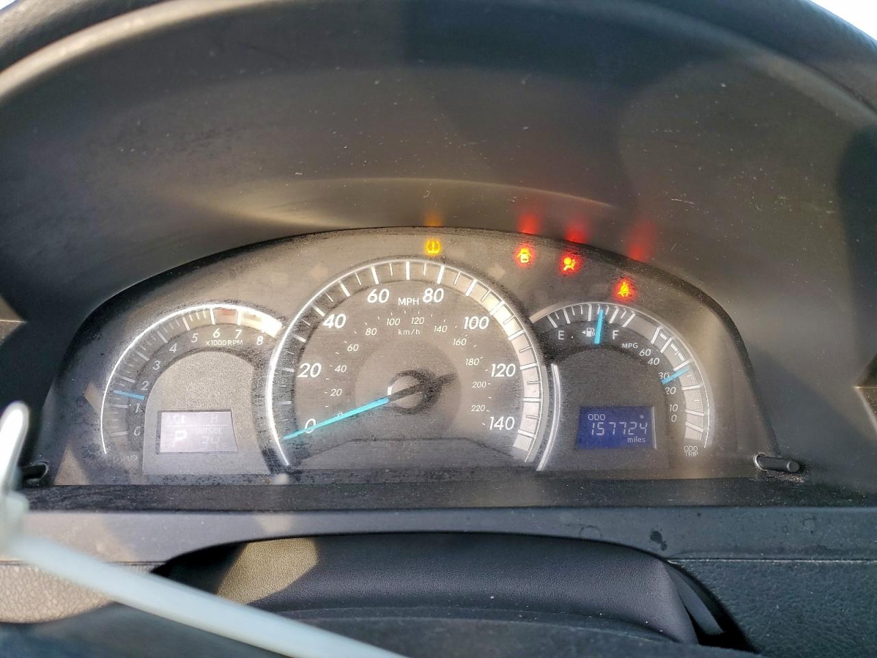 2013 TOYOTA CAMRY L photo 9
