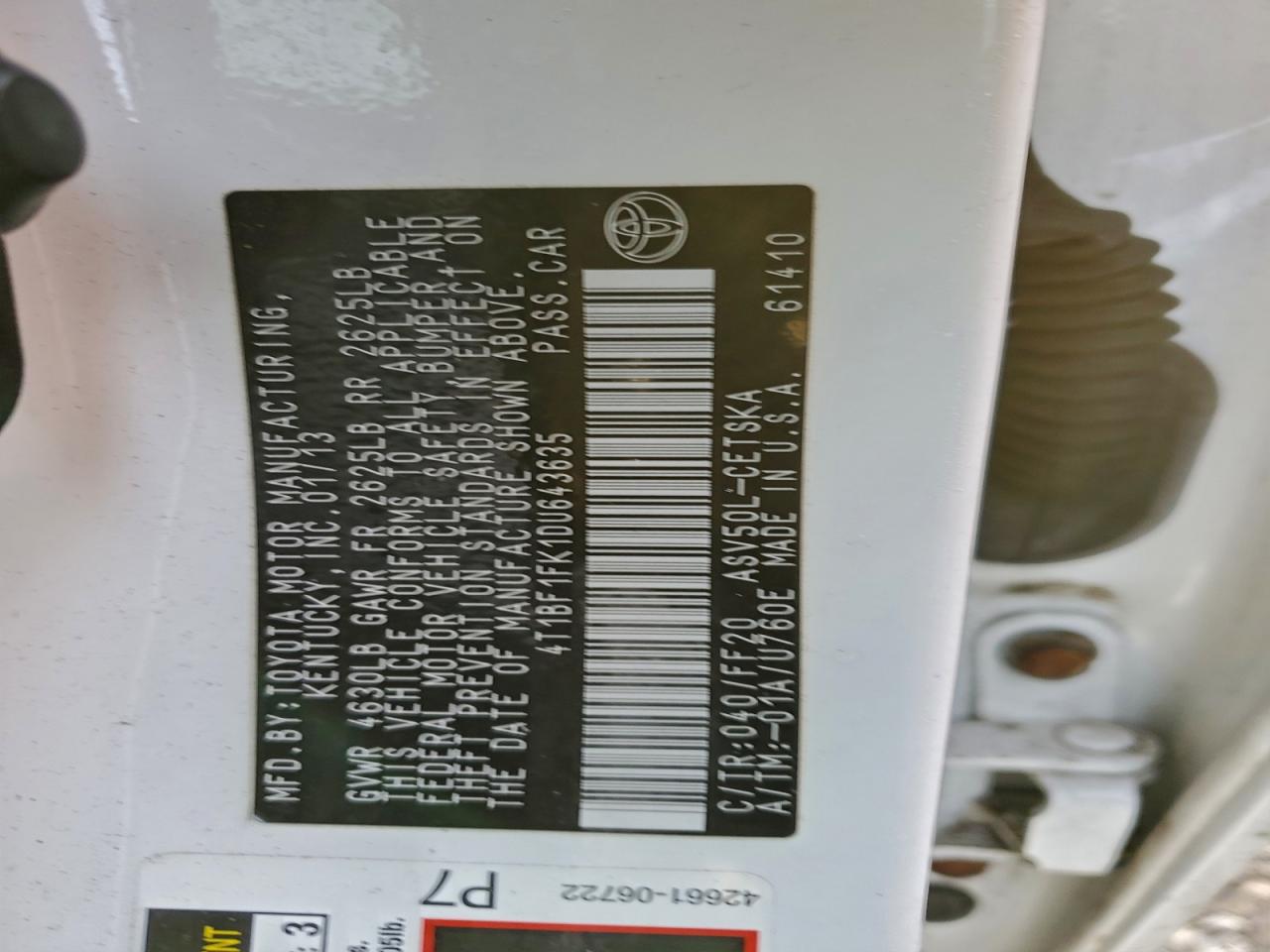 2013 TOYOTA CAMRY L photo 12