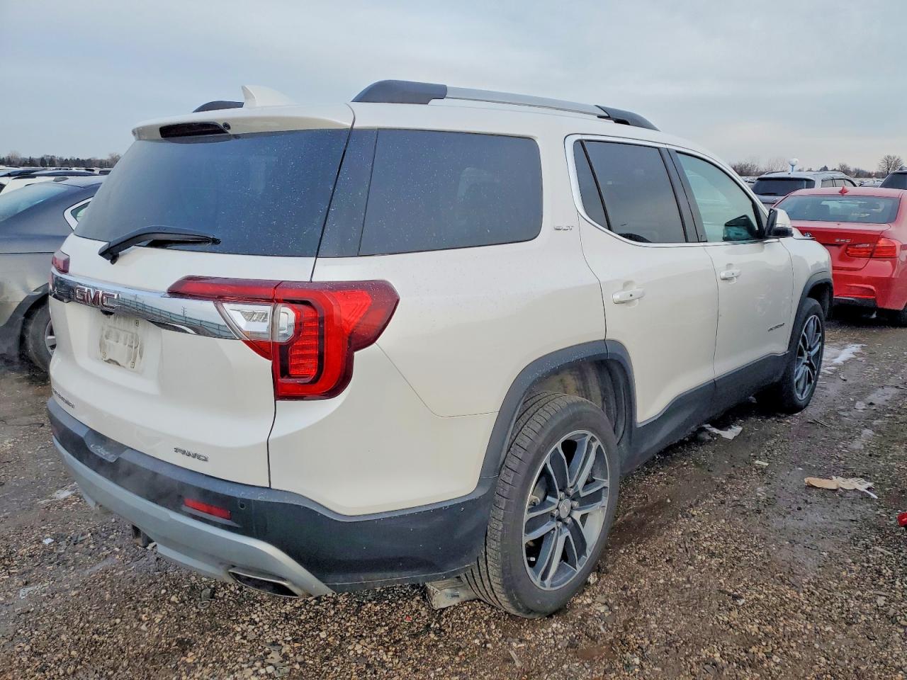 2021 GMC ACADIA SLT photo 3