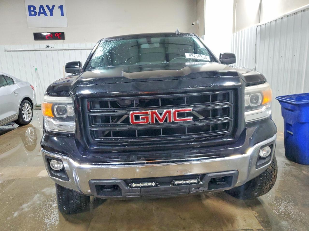2015 GMC SIERRA K1500 SLE photo 5