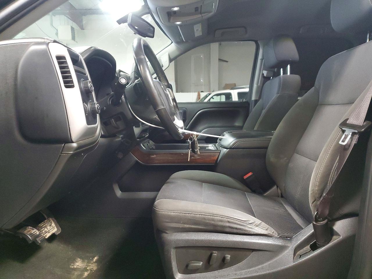 2015 GMC SIERRA K1500 SLE photo 7