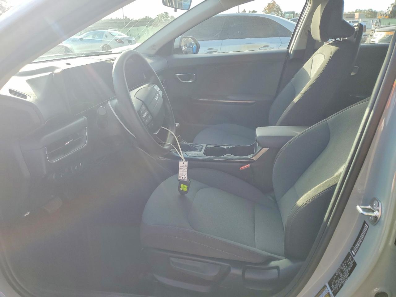 2025 KIA K4 LX photo 13