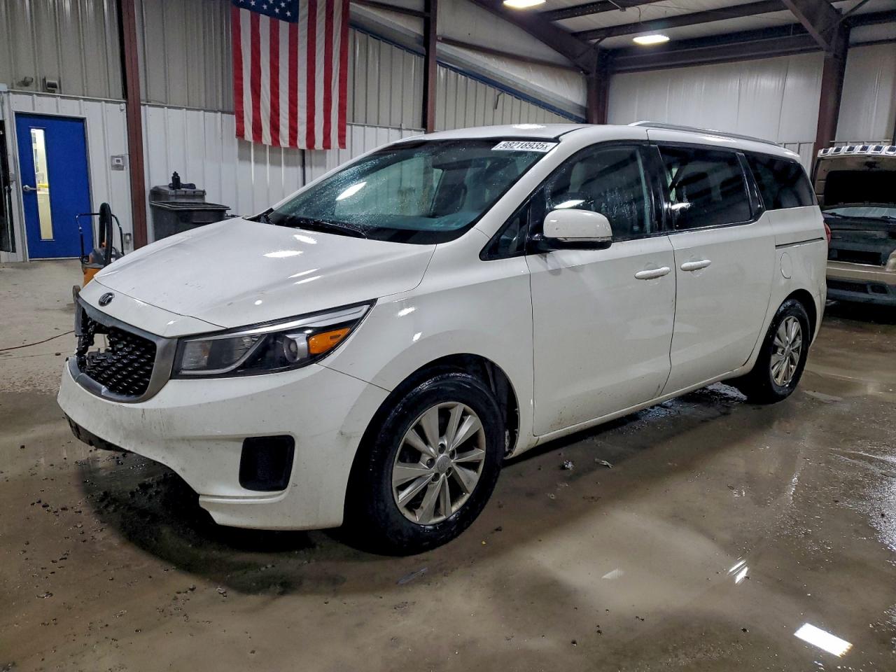 2016 KIA SEDONA