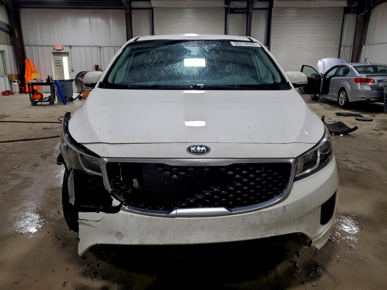 2016 KIA SEDONA LX photo 9
