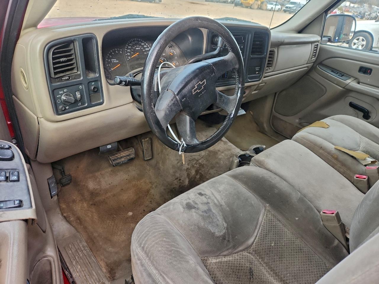 2004 CHEVROLET SILVERADO C1500 photo 29