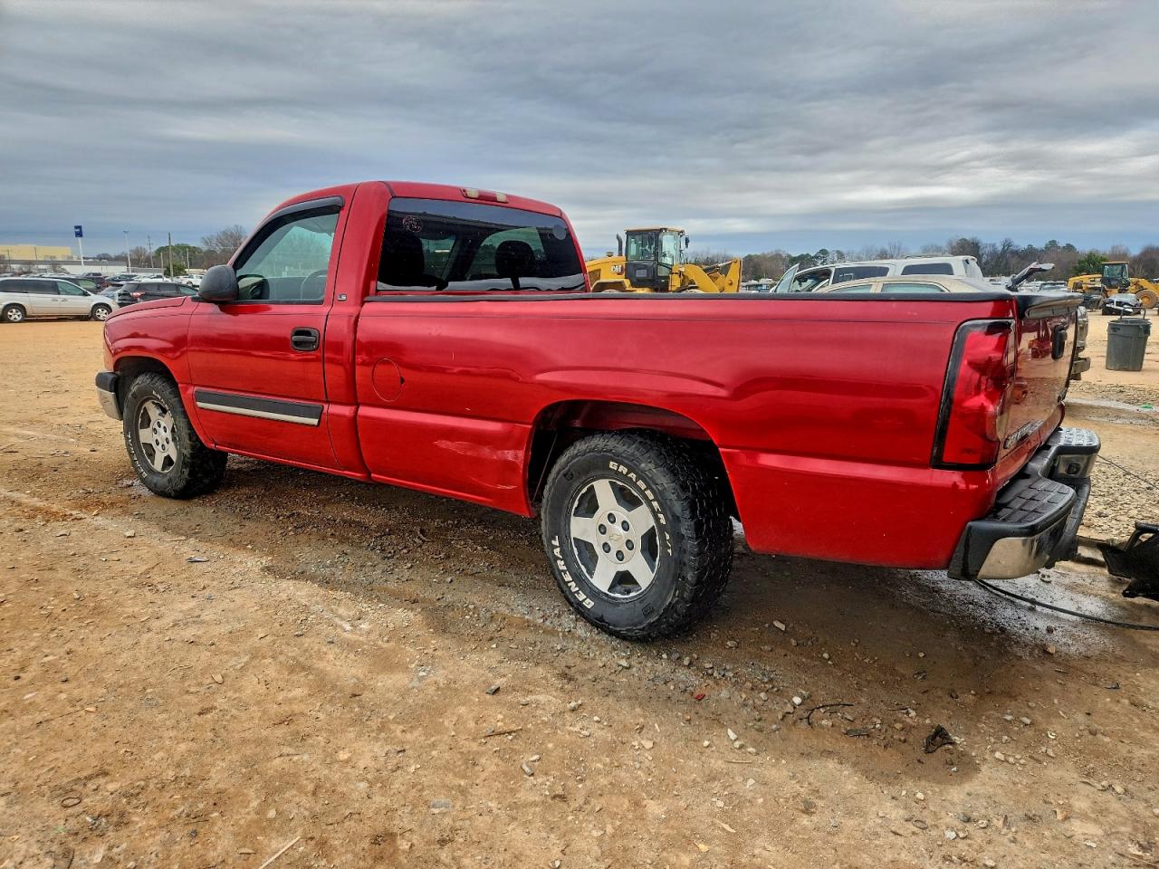 2004 CHEVROLET SILVERADO C1500 photo 5