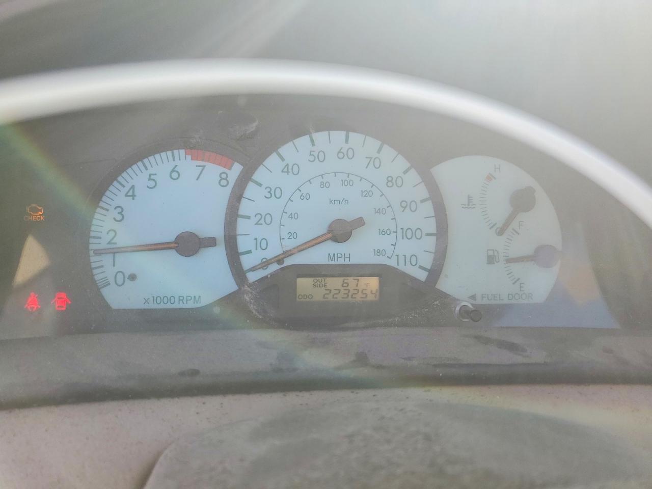 2003 TOYOTA COROLLA CE photo 9
