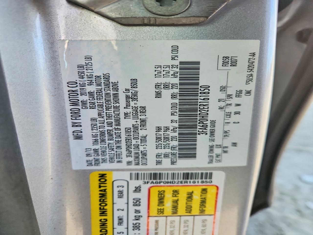 2014 FORD FUSION SE photo 12