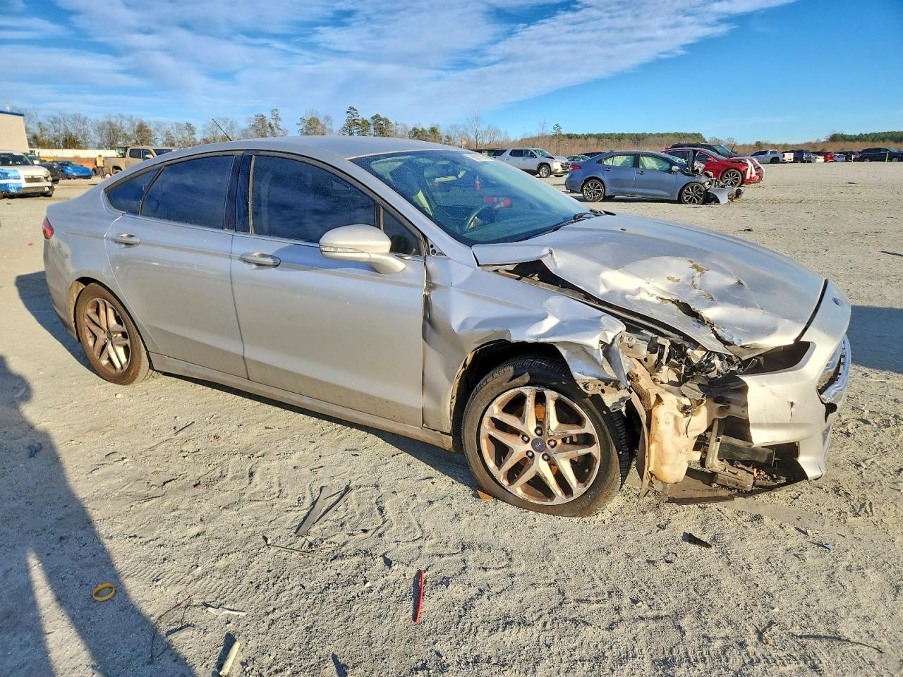 2014 FORD FUSION SE photo 4