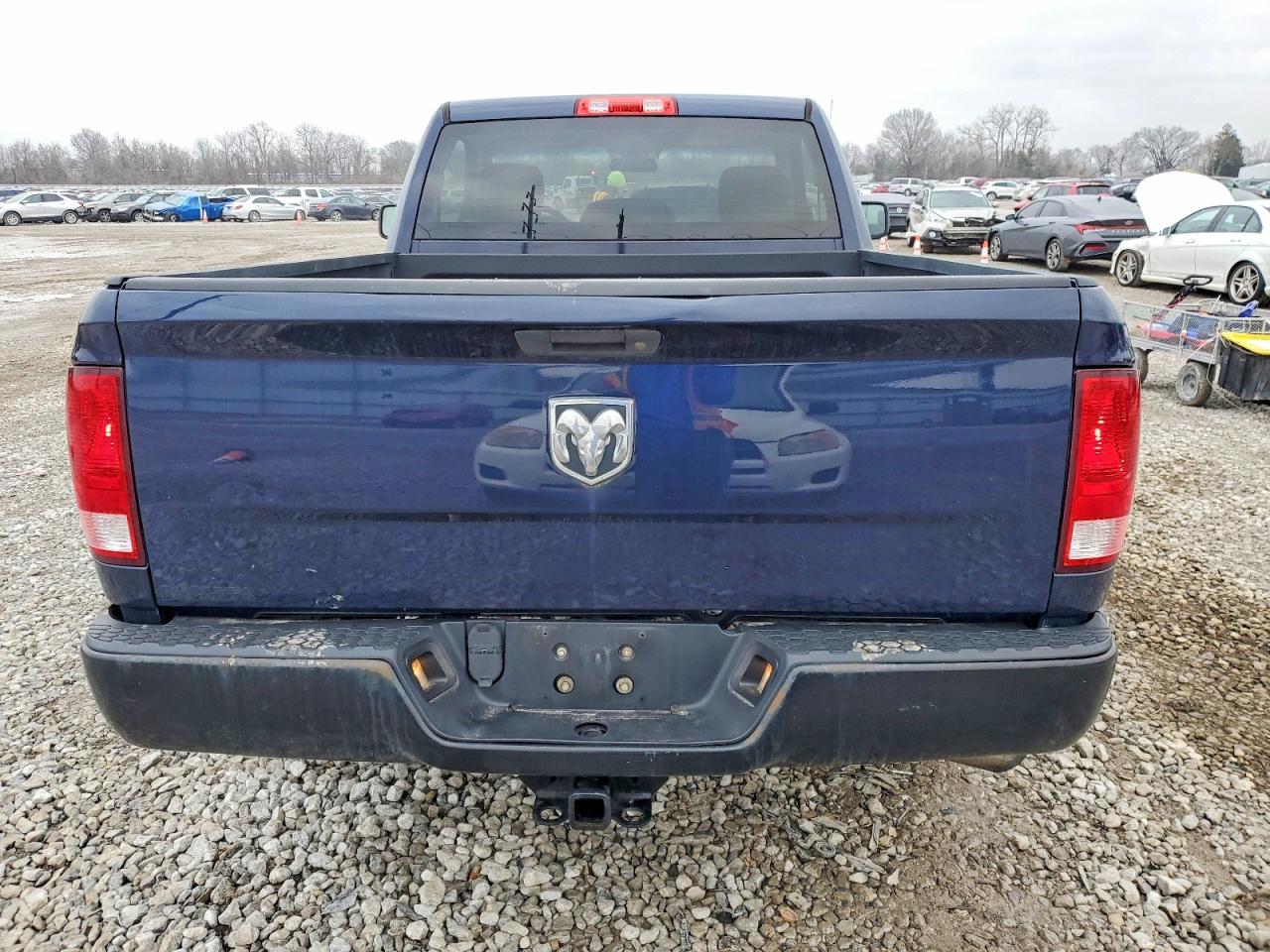 2017 RAM 1500 ST photo 6