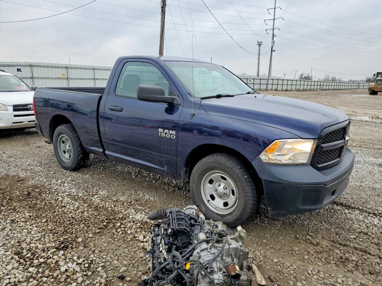 2017 RAM 1500 ST photo 4