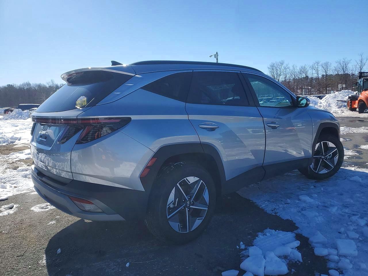 2025 HYUNDAI TUCSON SEL CONVENIENCE photo 3