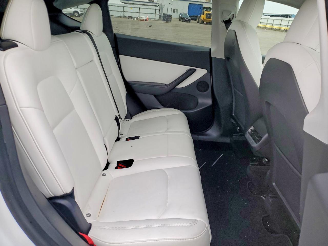 2021 TESLA MODEL Y photo 10