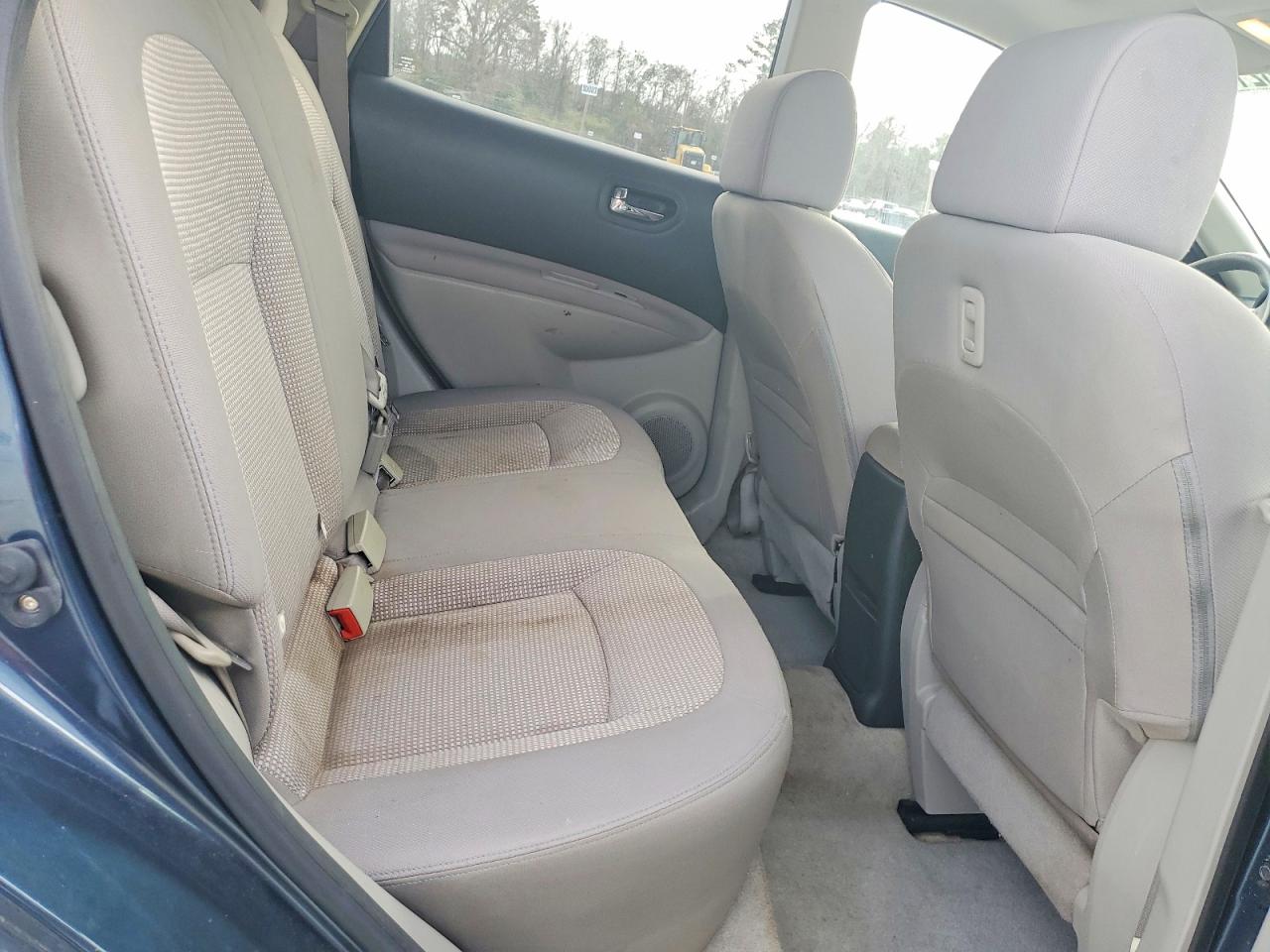 2013 NISSAN ROGUE S photo 11