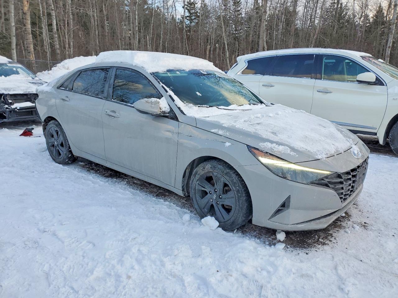 2022 HYUNDAI ELANTRA SEL photo 4