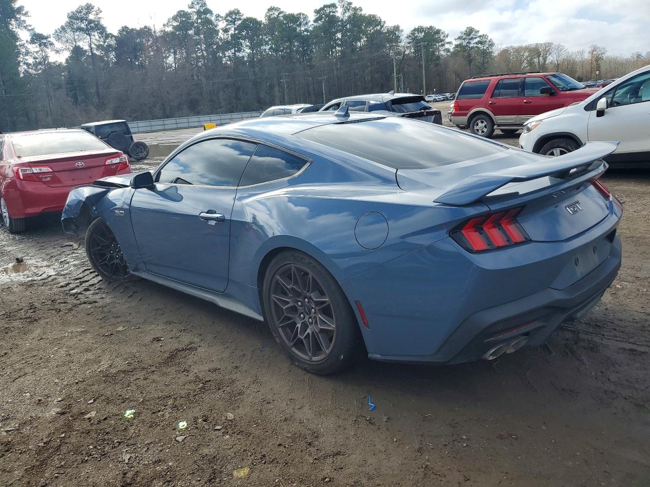 2024 FORD MUSTANG GT photo 2