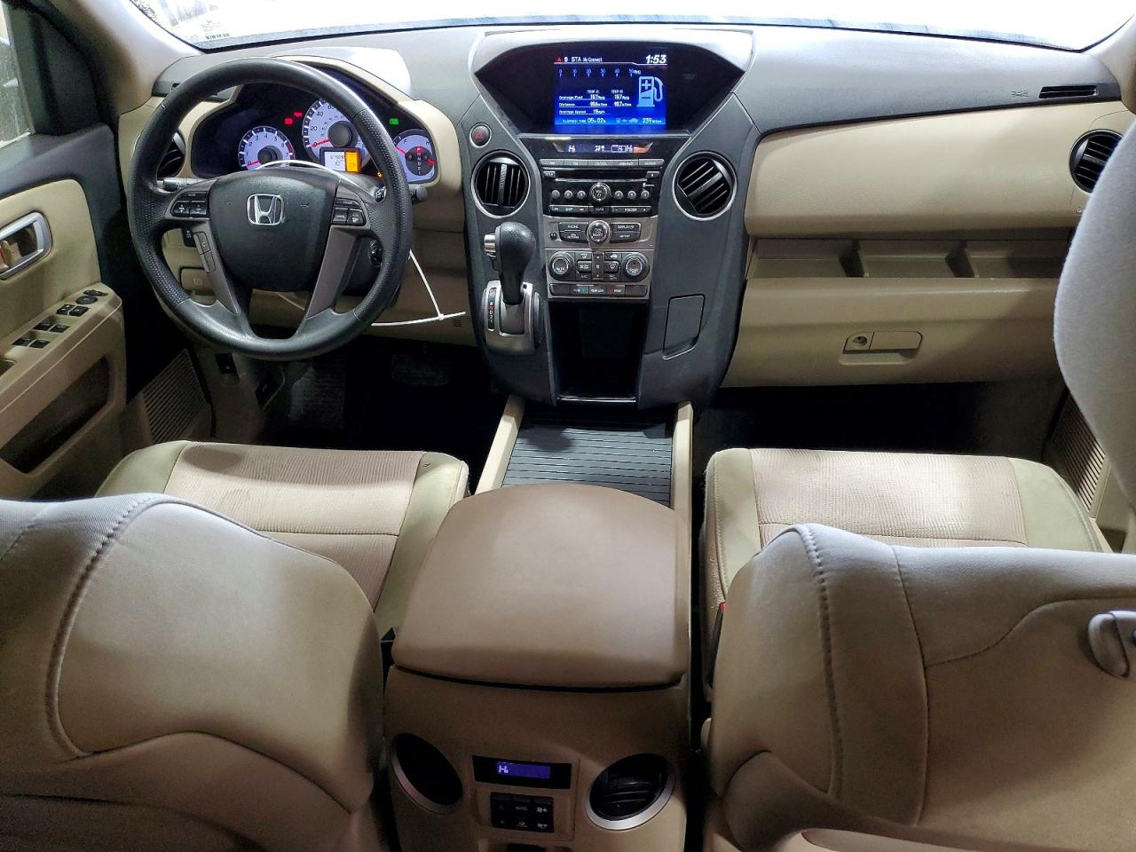 2013 HONDA PILOT EX photo 8