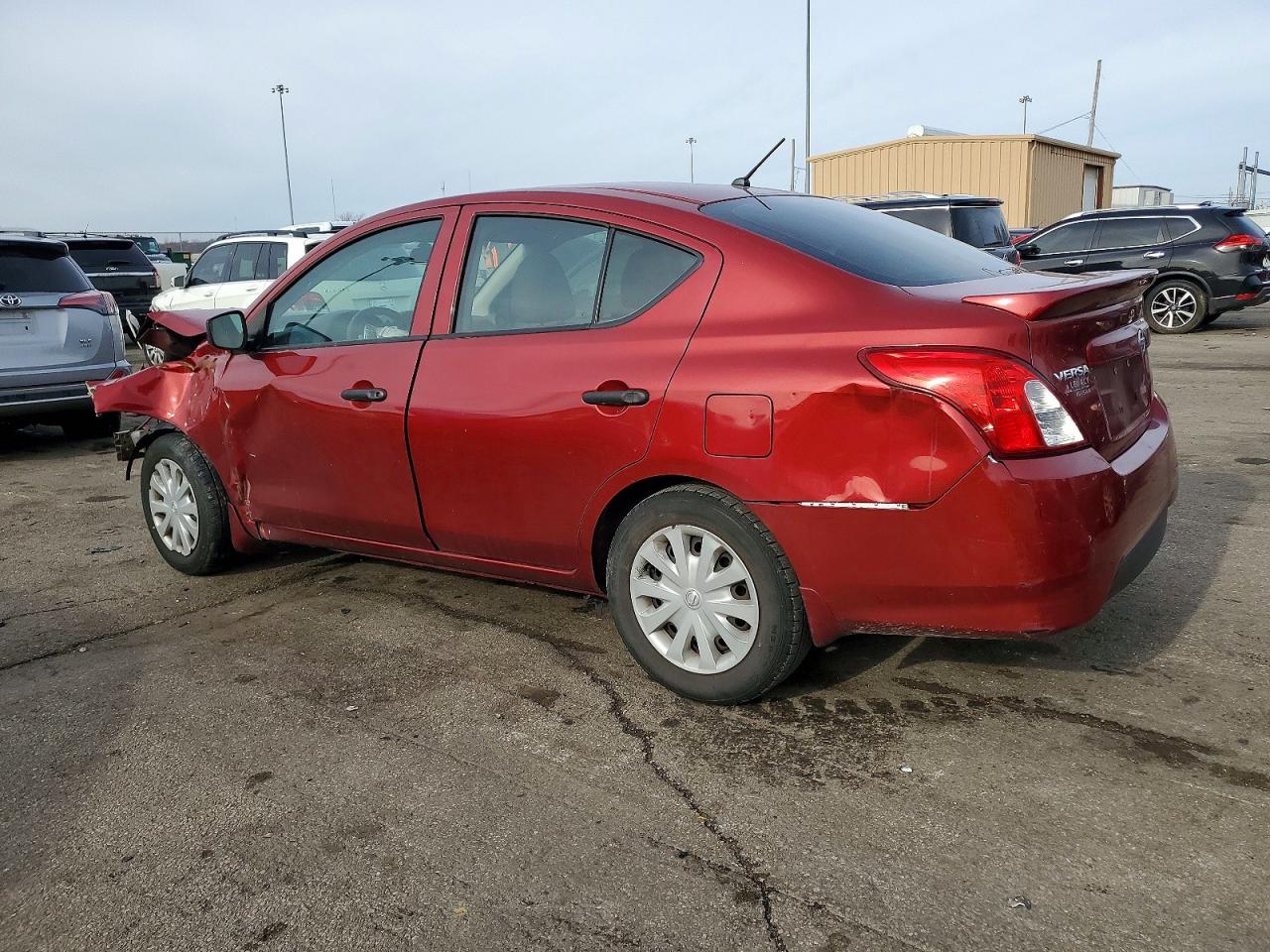 2018 NISSAN VERSA S photo 2