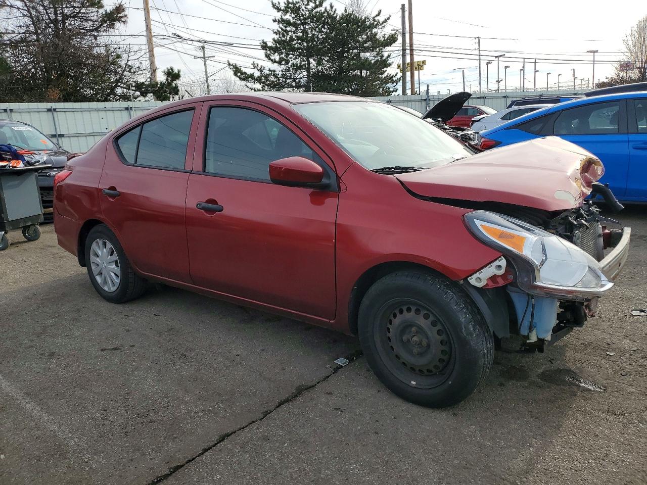 2018 NISSAN VERSA S photo 4