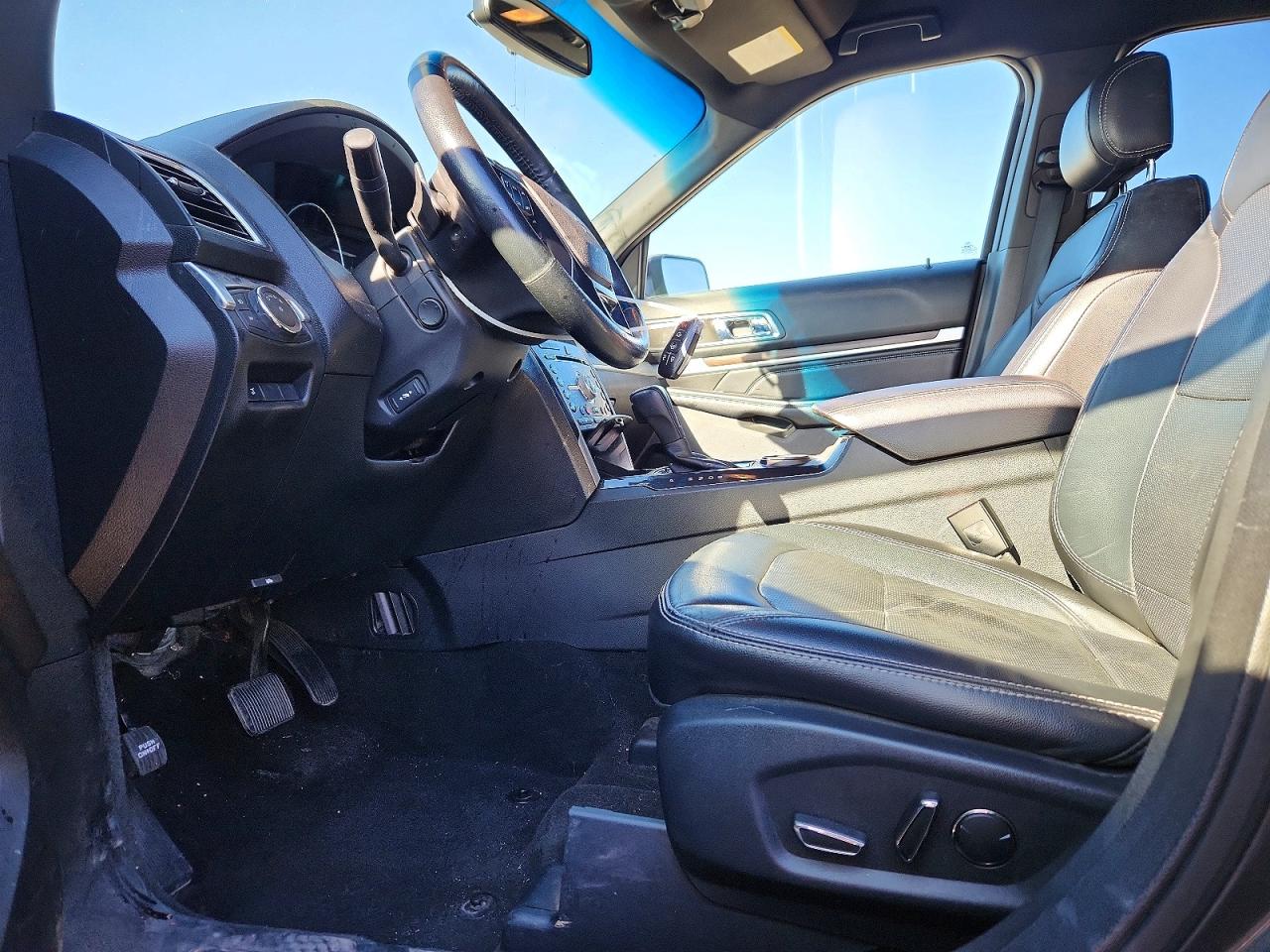 2017 FORD EXPLORER LIMITED photo 7