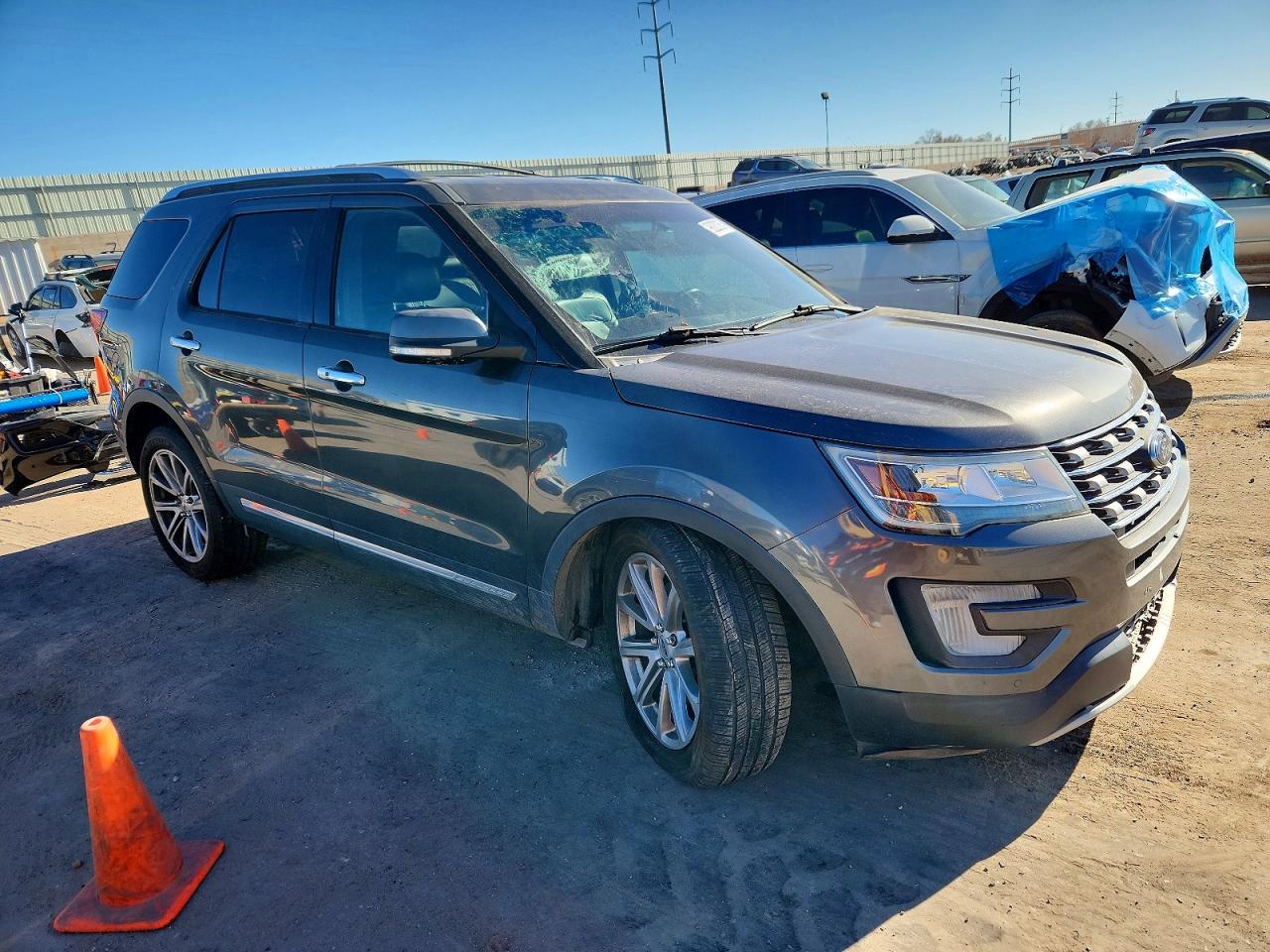 2017 FORD EXPLORER LIMITED photo 4
