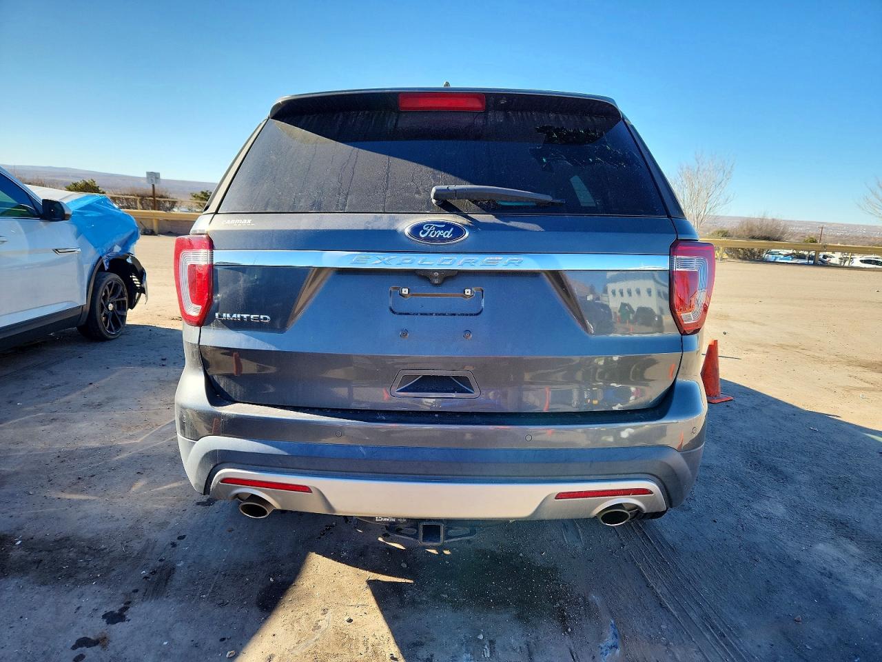 2017 FORD EXPLORER LIMITED photo 6