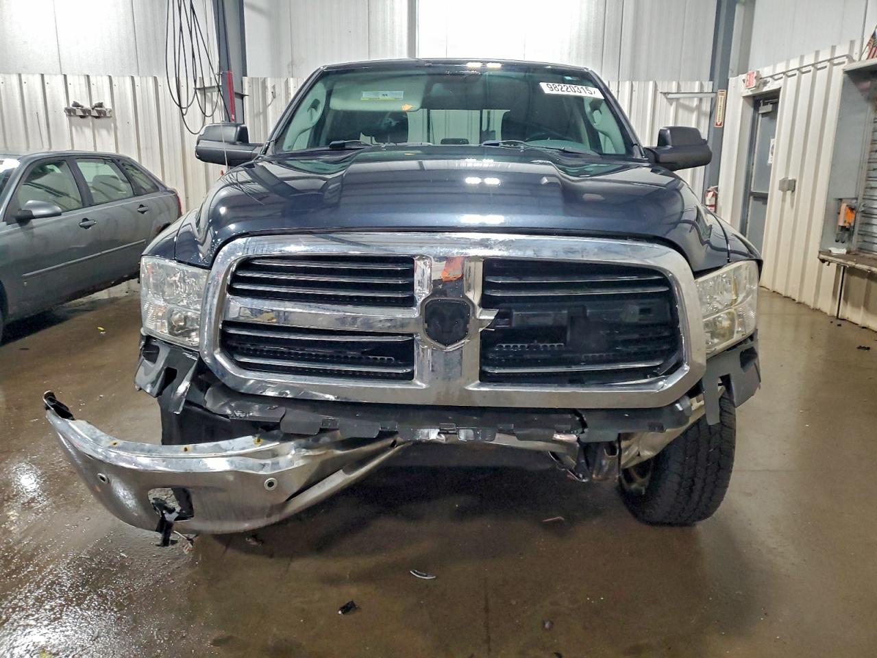 2014 RAM 1500 SLT photo 5