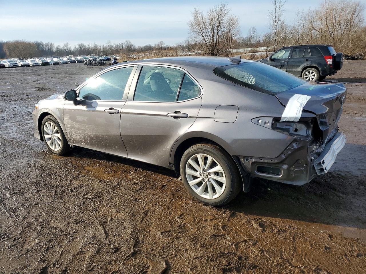 2024 TOYOTA CAMRY LE photo 2
