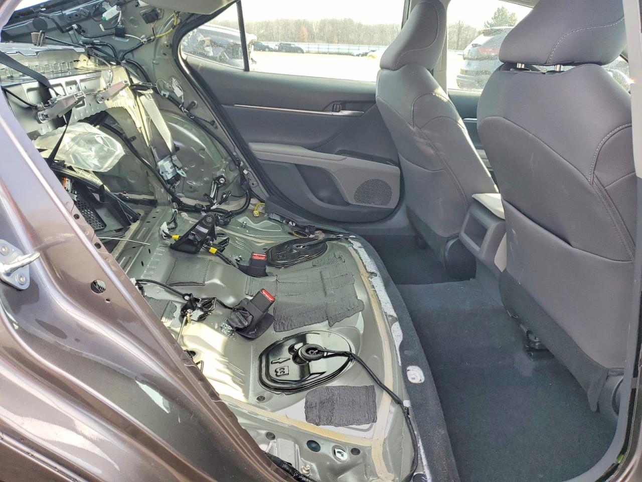 2024 TOYOTA CAMRY LE photo 10