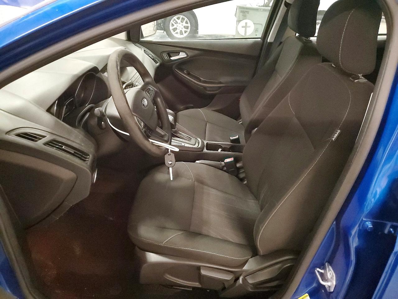 2018 FORD FOCUS SE photo 7