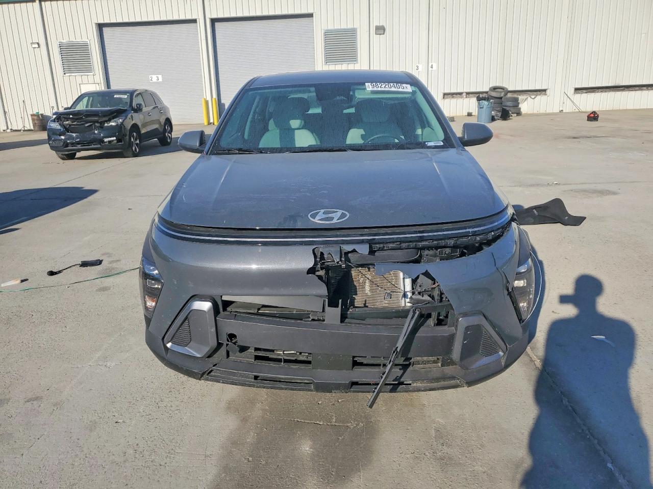 2025 HYUNDAI KONA SE photo 9