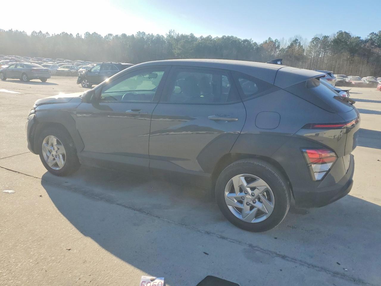 2025 HYUNDAI KONA SE photo 3