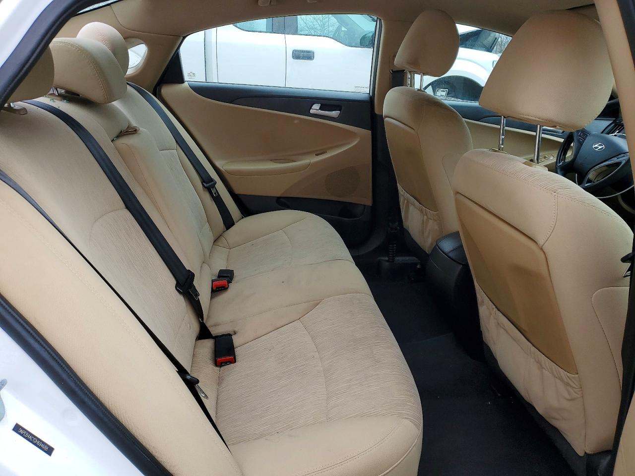 2013 HYUNDAI SONATA GLS photo 10