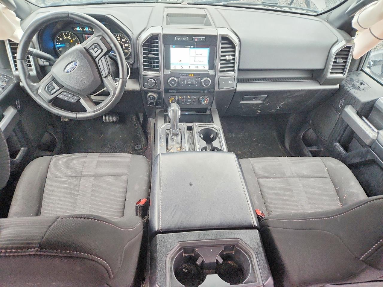 2017 FORD F150 SUPERCREW photo 8