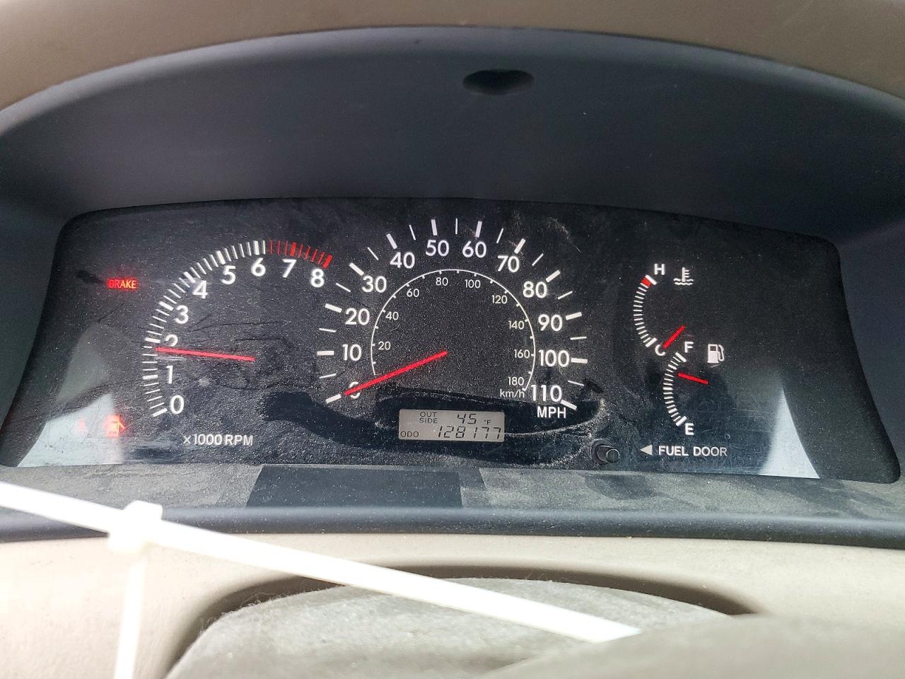 2006 TOYOTA COROLLA CE photo 9