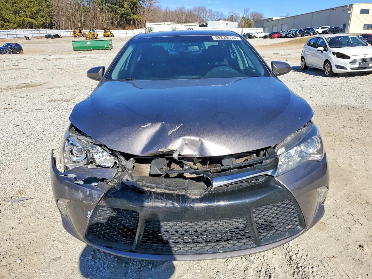 2015 TOYOTA CAMRY LE photo 9