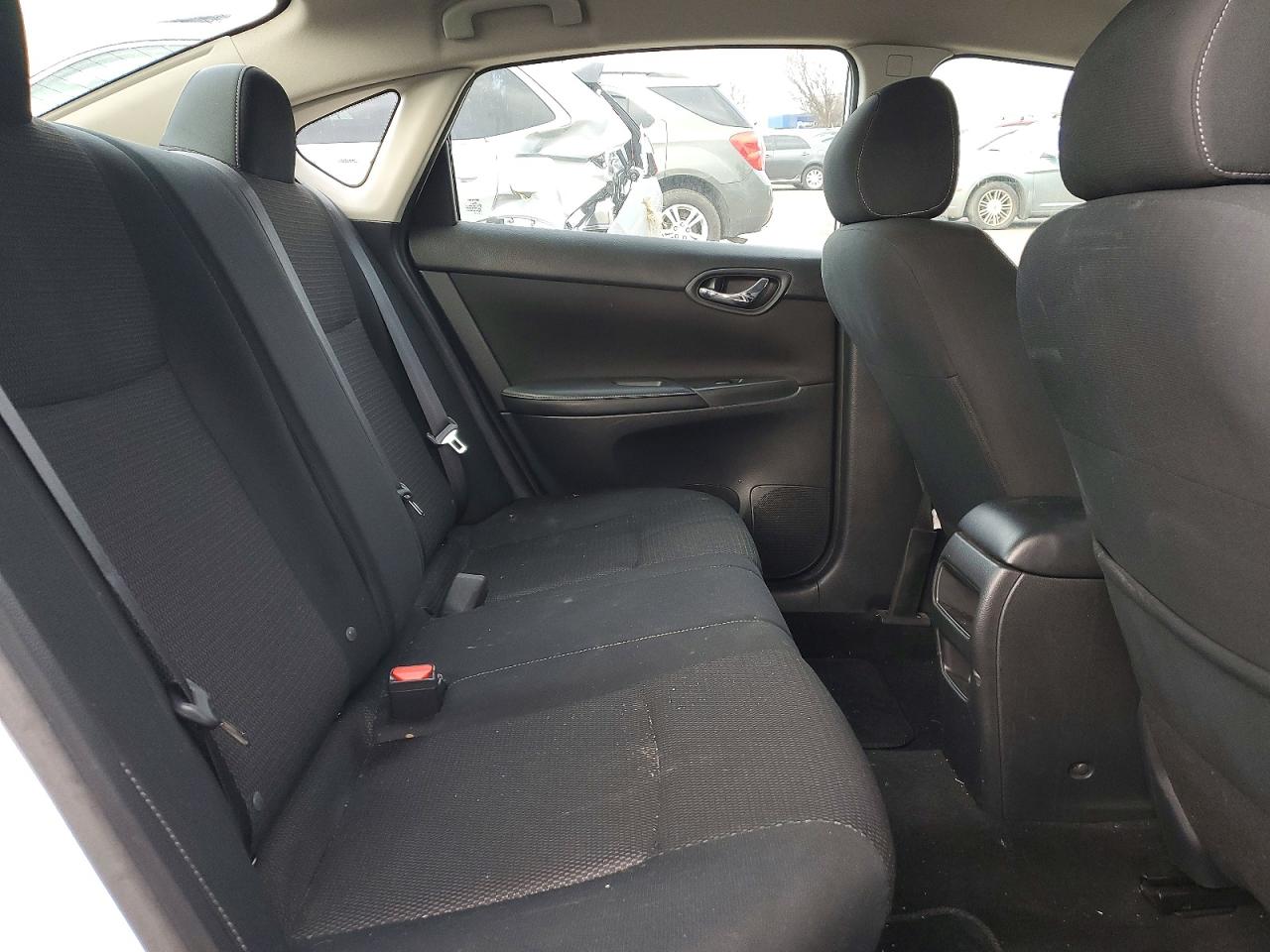 2019 NISSAN SENTRA S photo 10