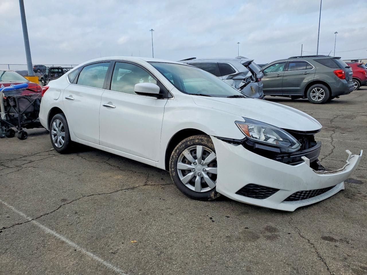 2019 NISSAN SENTRA S photo 4
