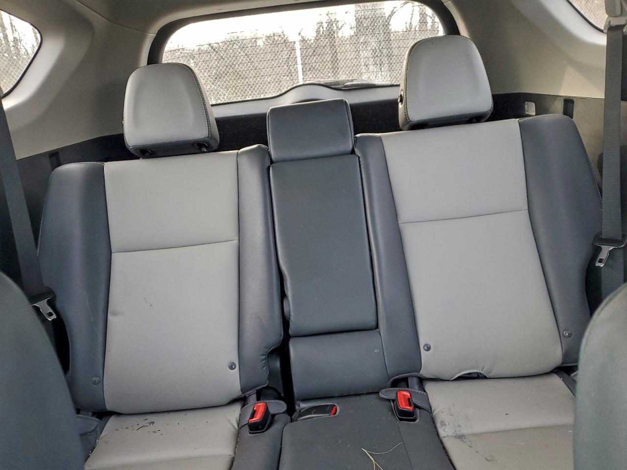 2014 TOYOTA RAV4 LIMITED photo 19