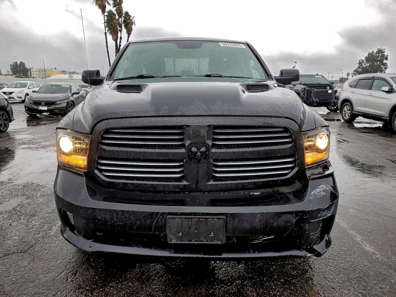 2017 RAM 1500 SPORT photo 5