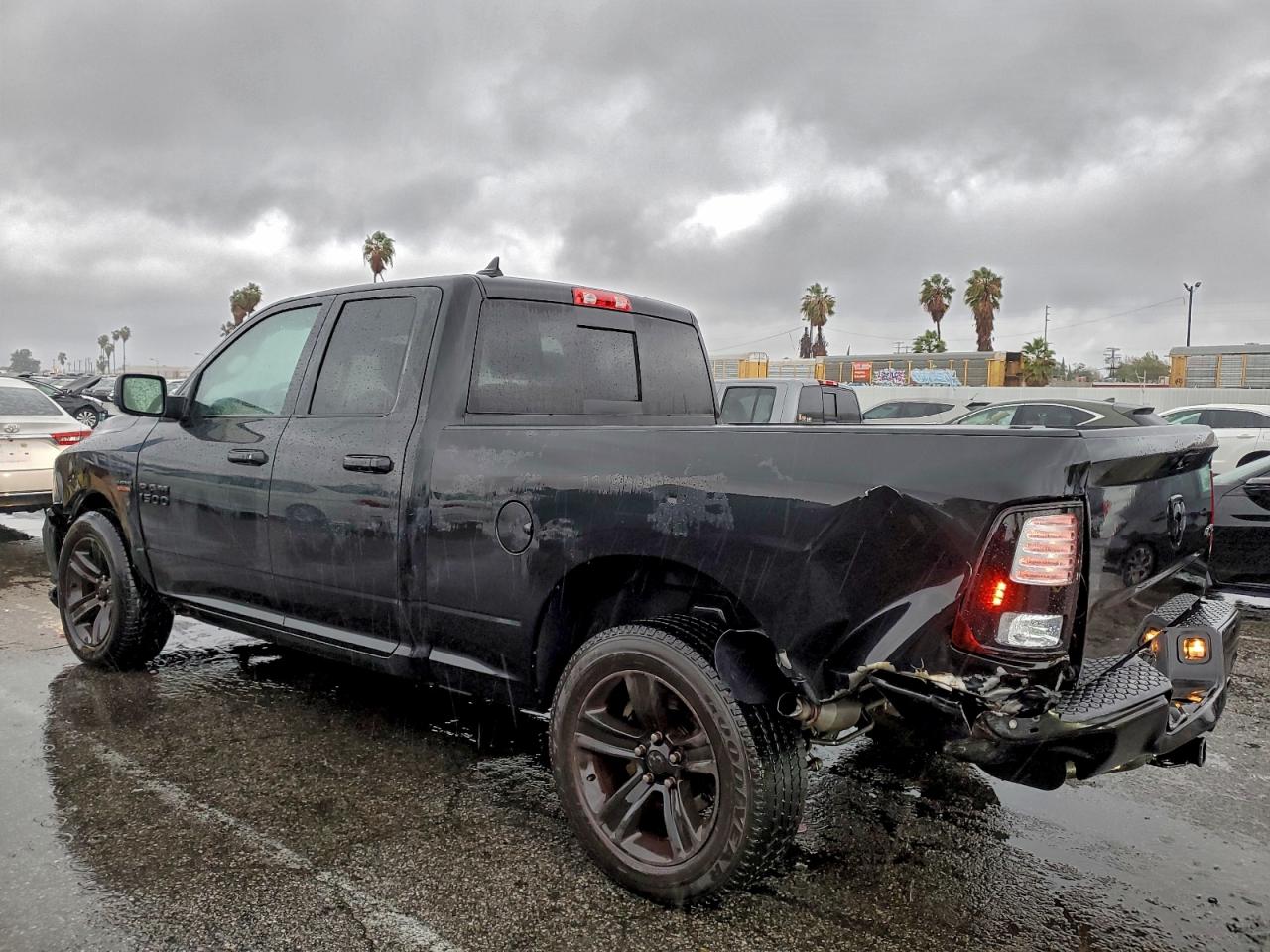 2017 RAM 1500 SPORT photo 2