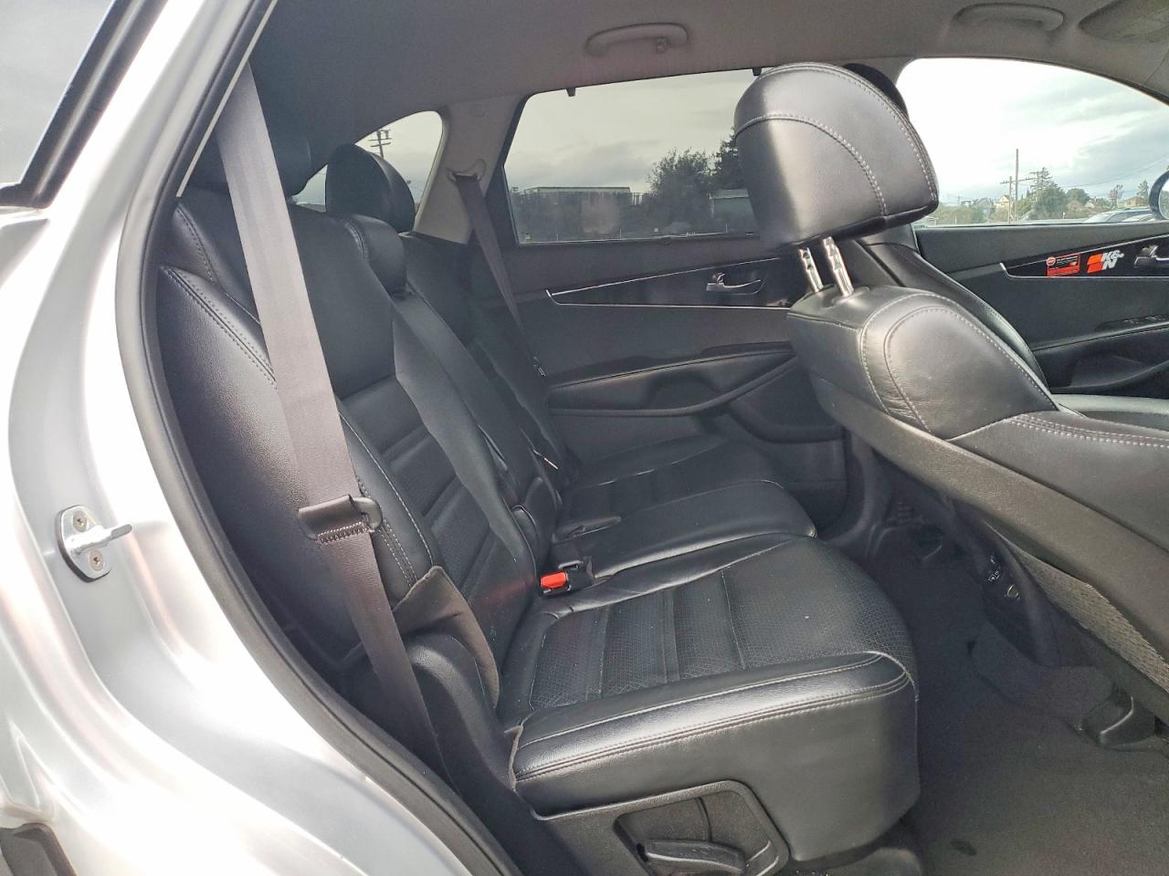 2017 KIA SORENTO EX photo 11